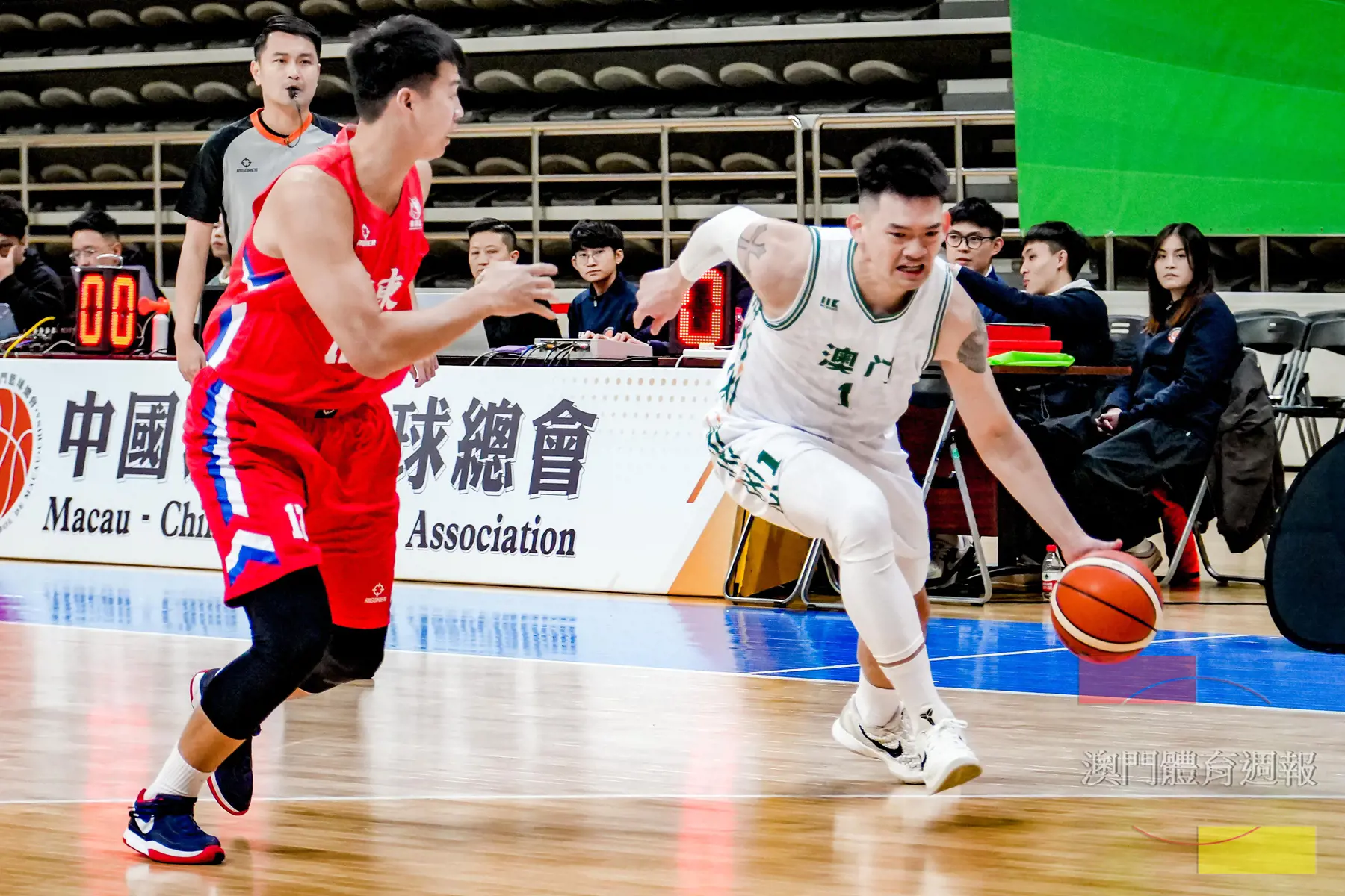 黎家棟帶領澳門隊對戰廣東隊 (2).jpg